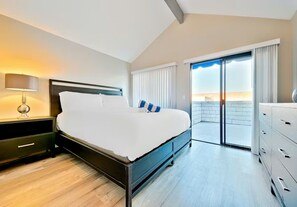 3 slaapkamers, een strijkplank/strijkijzer, gratis wifi, beddengoed