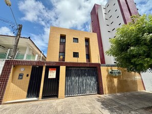 Exterior - Entire apartment in Bessa, 5 minutes from the beach, with excellent value for money. (João Pessoa)