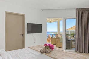 3 bedrooms, iron/ironing board, WiFi, bed sheets - Gorgeous modern villa with sea view, private pool on gated resort Cas abao (Willemstad)