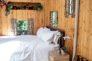 Room - 1 Bed -private Garden -hot Tub -pets Ok - Gee Gee (Skegness)