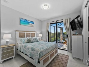 3 habitaciones, tabla de planchar con plancha, wifi y ropa de cama 