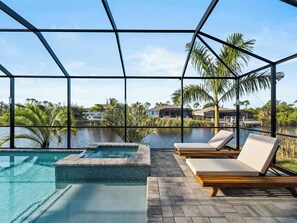 Pool - Waterfront Haven with Heated Pool-Spa-Game Room (Port Charlotte)
