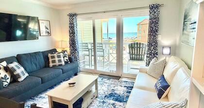 Ocean View, 7 Day Cruise Parking |Coco’s Coastal Condo for 6