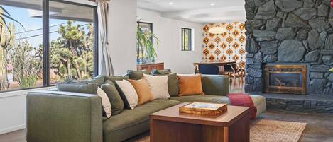 TV, fireplace, stereo, offices