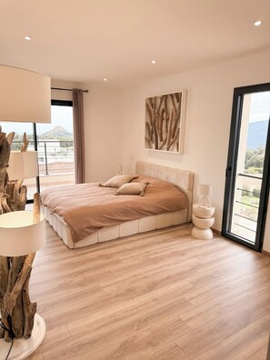 3 bedrooms, iron/ironing board, travel cot, WiFi - Villa Azzura 130m2 with swimming pool (Cauro)