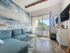 Smart TV - Maisonette duplex in residence with swimming pool facing the golf course (La Grande-Motte)