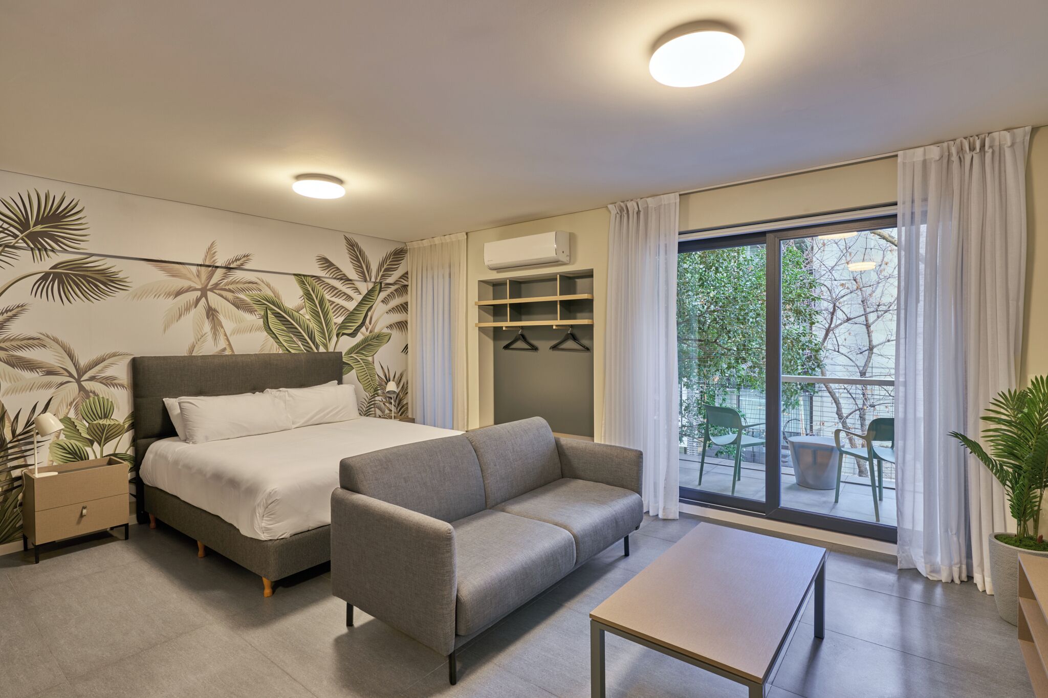 Superior Studio | In-room safe, desk, laptop workspace, soundproofing