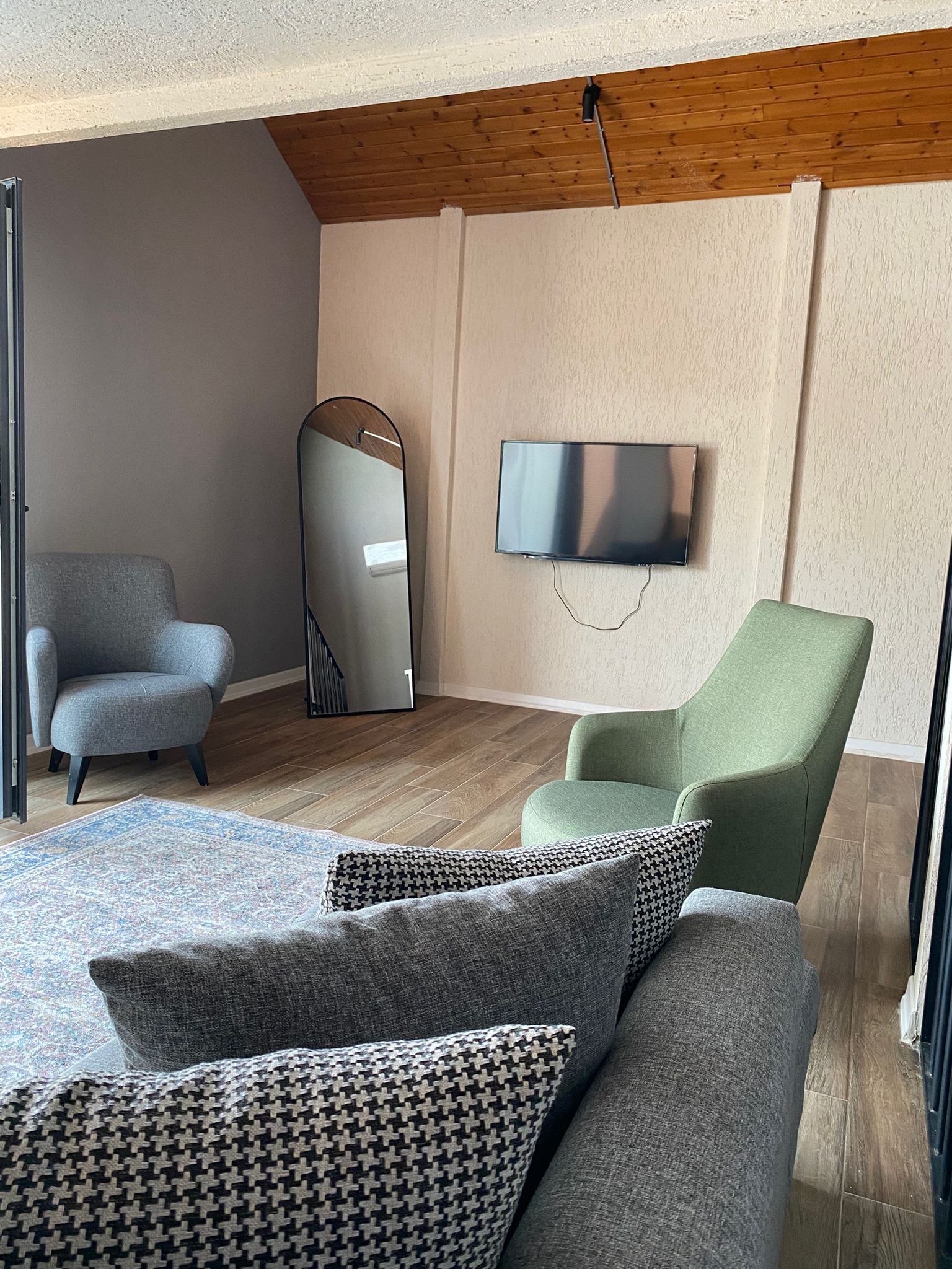 Comfort Bungalow, Lake View | Living area