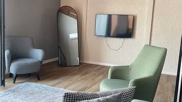 Comfort Bungalow, Lake View | Living area