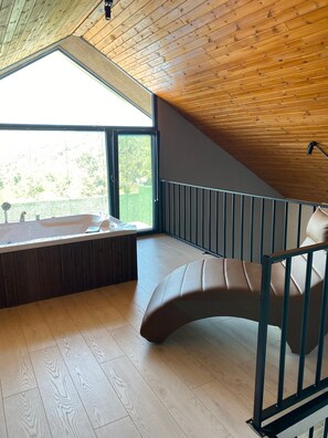 Comfort Bungalow, Lake View | Bathroom | Shower, free toiletries, hair dryer, slippers - JUNGLOW Sapanca (Sapanca)