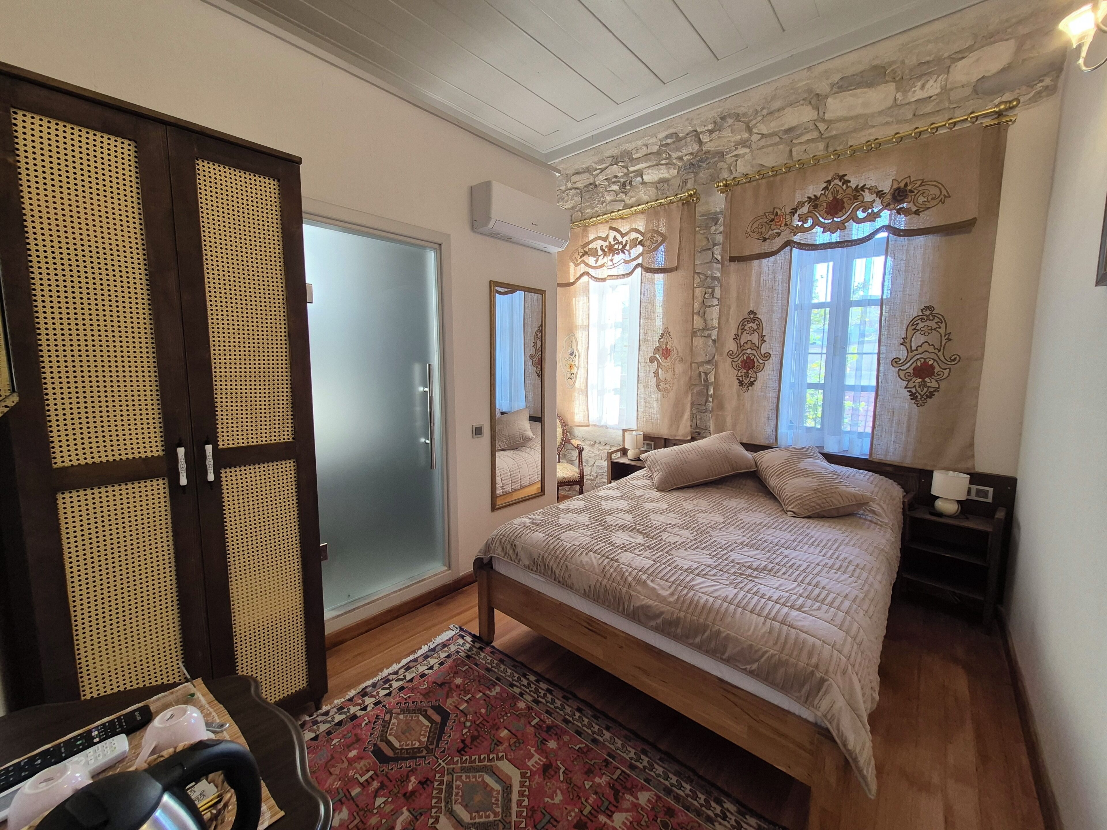Classic Double Room, Garden View | Premium bedding, free minibar, free WiFi, bed sheets