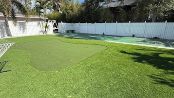 Sportplatz
