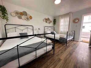 Room - Clearwater Coastal Retreat | Pool•Pets Welcome #15 (Clearwater)