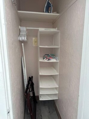 Interior - Coastal near the beach studio with pool•Pets OK #5 (Clearwater)