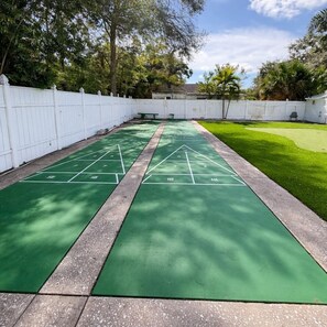 Sports court - Cozy and stylish studio apt near the beach #9 (Clearwater)