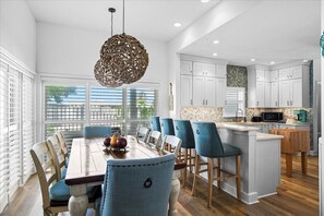 Dining - Manasota Key Beach Estate 6BR Compound w/ Pool (Englewood)