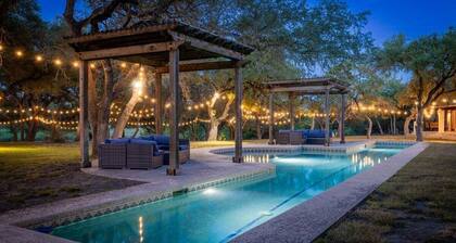 Pool, Tennis & Pickleball Ultimate Hill Country Retreat| Creek| Sleeps 10