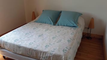 Le charpentier ***gîte cosy à la campagne | Tabla de planchar con plancha y wifi gratis