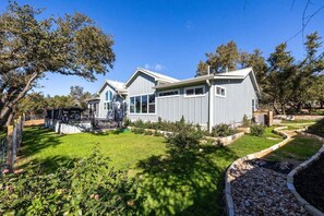 Exterior - Casa Mariposa |Newly Renovated| Firepit*Fireplace*Great Deck*Pets Welcome! (Dripping Springs)