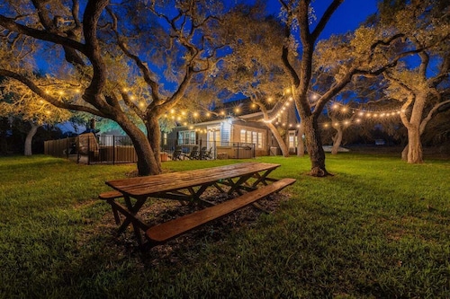 Hill Country Retreat | Private Pool | Hot Tub | Sleeps to 12