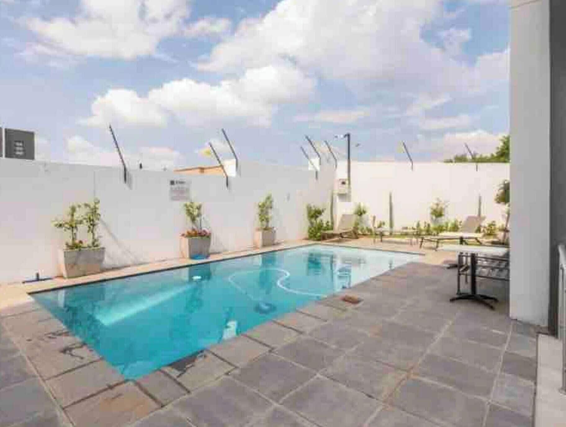 Apartment, 2 Schlafzimmer, Balkon | Pool | Außenpool