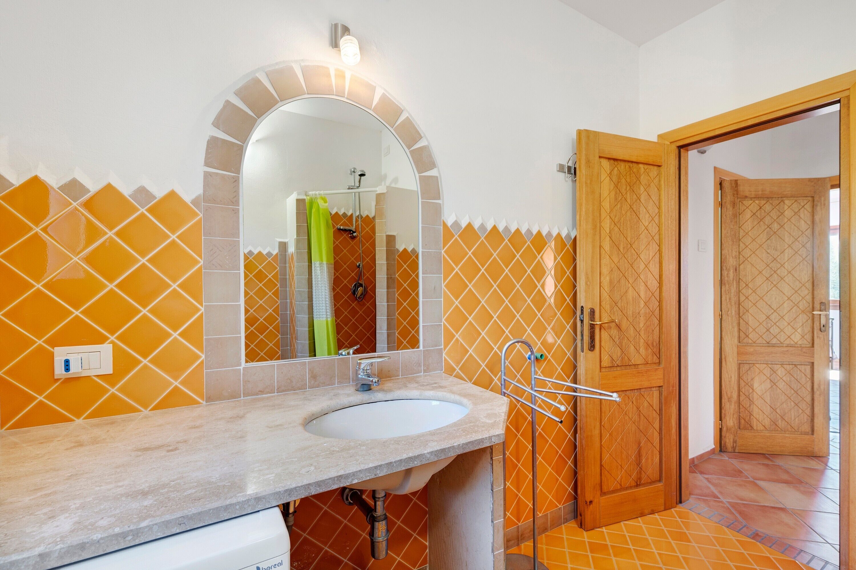 Douche, serviettes fournies
