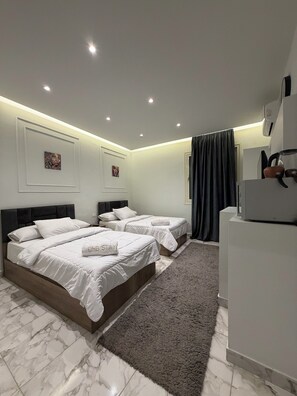 Egyptian cotton sheets, premium bedding, free WiFi - DHB STAYS DOWNTOWN (Cairo)