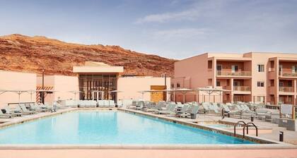 Moab | Desert Retreat | Pool + Hot Tub