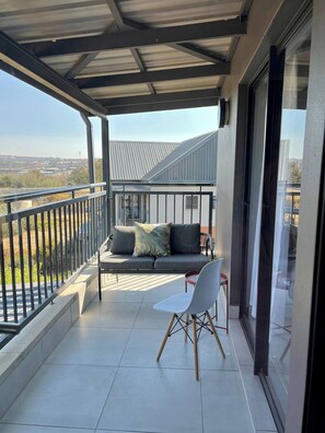 Apartment, 1 Bedroom, Balcony, River View | Balcony - Amazing 1BR With River View in Waterfall-midrand (Johannesburg)