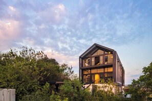 Apartment, 1 Bedroom, Balcony, River View | Exterior - Amazing 1BR With River View in Waterfall-midrand (Johannesburg)