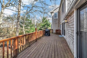 Terrace/patio - 4BR Coastal Retreat Walk to Beach, Deck & BBQ Sleeps 12 Near Ocean Backyard Deck (Yarmouth)