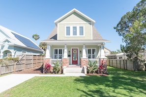 Exterior - Charming 3-bedroom house in beautiful St. Augustine with AC (St. Augustine)