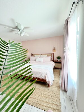 3 bedrooms, iron/ironing board, WiFi, bed sheets - Beach Vibe Home! 3 rooms,2 Bathrooms (Ruskin)