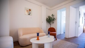 Interior - Stylish and chic apartment, near the Croisette (Cannes)