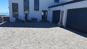 Apartment, 2 Bedrooms, Smoking, Private Pool | Exterior