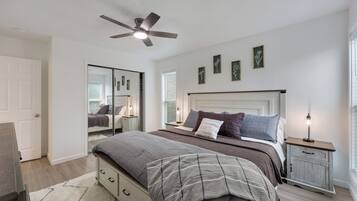 2 bedrooms, WiFi, bed sheets