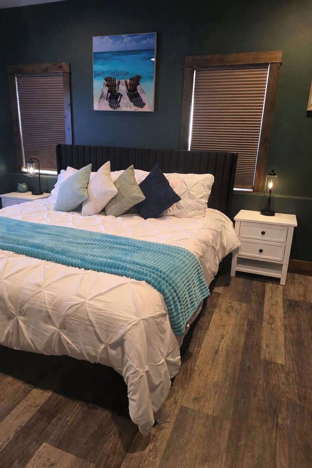 10 bedrooms, iron/ironing board, WiFi, bed sheets