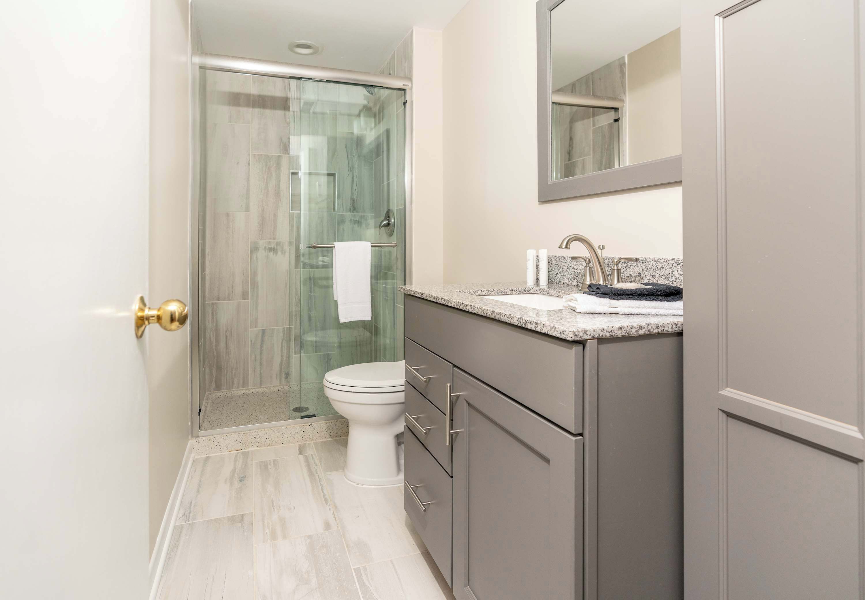 Condo, Multiple Beds, Fireplace, Golf View (Lakeside Living at Abbey Springs) | Bathroom