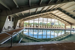 Pool - Lakeside Living at Abbey Springs - Pools & Beach! (Fontana)