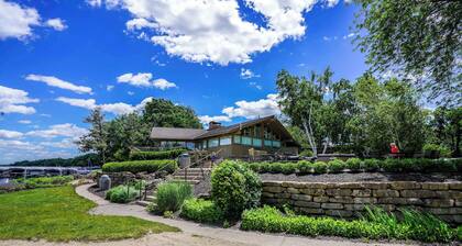Lakeside Living at Abbey Springs - Pools & Beach!