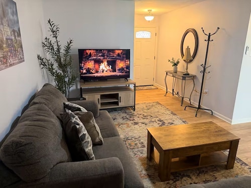 Quiet Neighborhood by NOLA & MS Coast - Game-Room