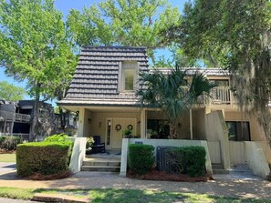 Exterior - Island Breeze Villa (Hilton Head Island)
