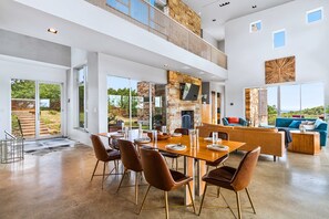 Casa (Multiple Bedrooms) | Interni