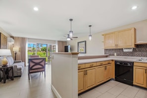 Interior - Island Garden Hideaway | Pono Kai Resort | PK-H107 (Kapaʻa)