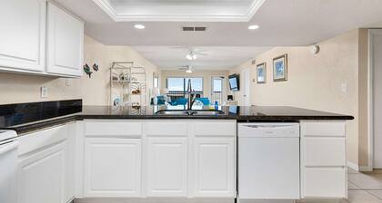 Wake Up to Ocean Views - Beachfront Balcony, Pool