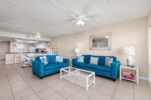 Apartment (1 Bedroom) | Interior - Wake Up to Ocean Views - Beachfront Balcony, Pool (South Padre Island)