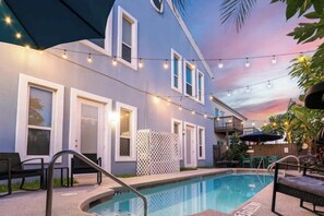 Apartment (2 Bedrooms) | Interior - Modern Beachside Condo w/ Pool-south Padre Island (South Padre Island)