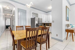 Apartment (2 Bedrooms) | Interior - Modern Beachside Condo w/ Pool-south Padre Island (South Padre Island)