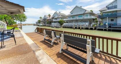 Charming 1BR Waterfront Retreat With Private Patio
