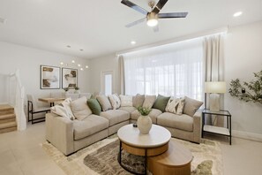 TV, offices - Epic Fireworks Retreat at Windsor Island - Steps to Clubhouse - Private Pool (Davenport)